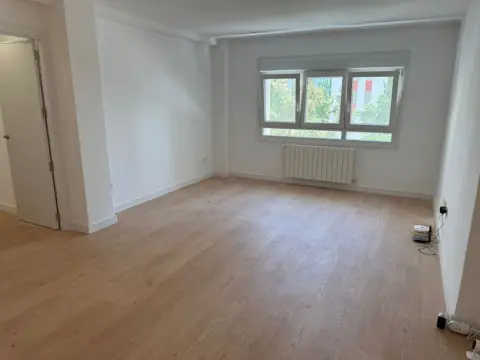 Piso en Avenida de Juan de Austria
