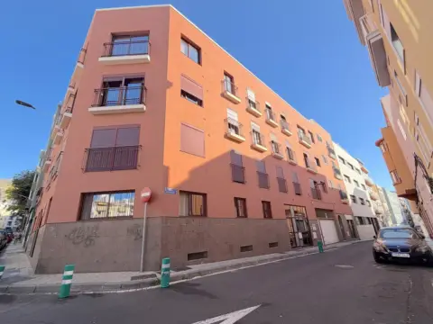 Piso en calle de San Miguel