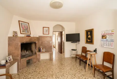 Casa en calle Orfeon F Caball