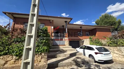 Chalet en Avenida de La Constitución