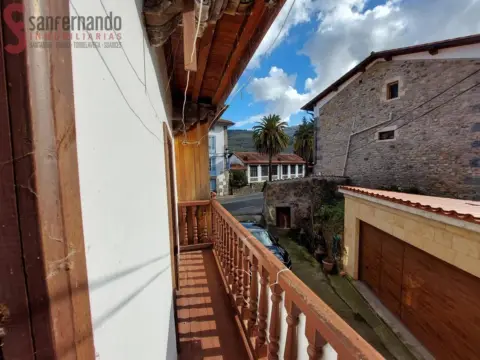 Casa en Barrio de la Alceda, 30