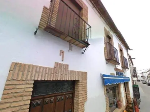 Piso en calle de Ramón y Cajal, 9