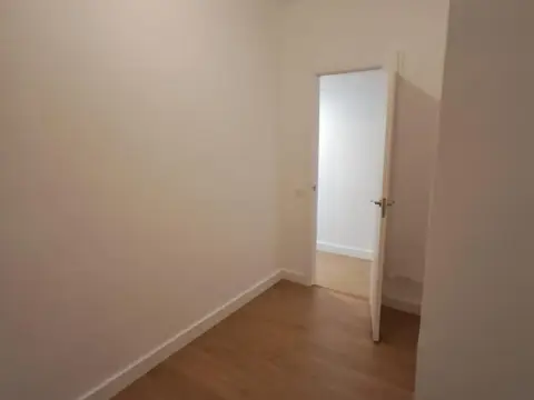 Piso en Carrer d'Entença
