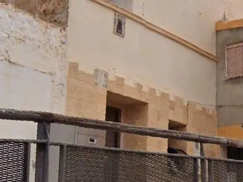 Casa pareada en Plaça Mayor Antigua, 16