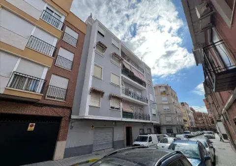 Piso en calle de la Numancia, 33