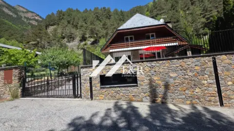 4-bedroom townhouse for sale in La Massana · 54 of 60