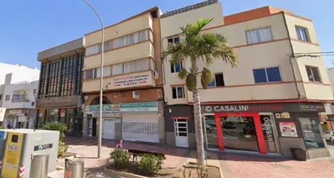 Piso en Avenida de las Canarias, 349