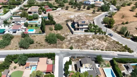 Terreno en Montejarque