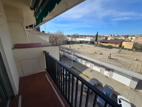 Piso en Travesía de Luis Álvarez Lencero, 1
