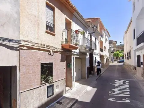Casa en Carrer de les Virtudes, 3