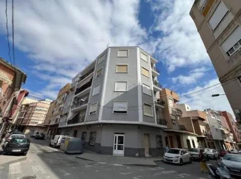 Piso en calle de la Numancia, 33