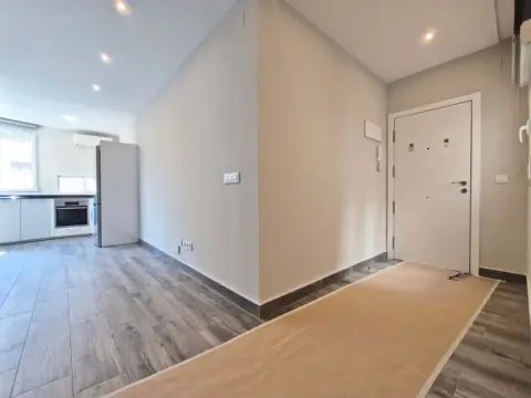Piso en calle de Víctor Andrés Belaúnde