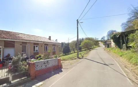 Casa en calle Monte, nº 28