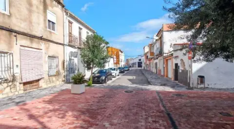 Casa en Avinguda del Regne de València, 14