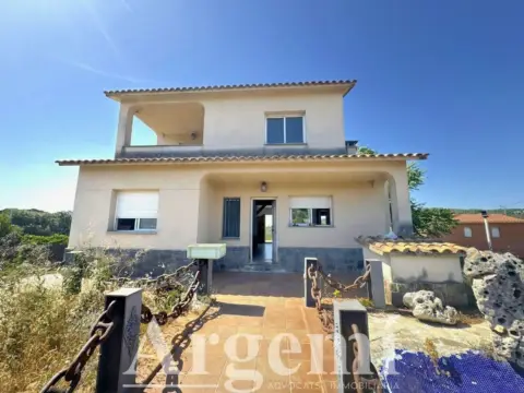 Chalet en Bigues