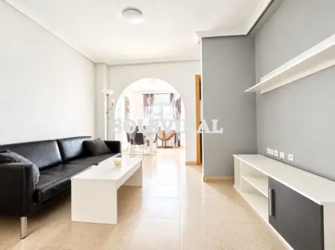 Casa en calle Mazarron  en  Jeron.-Avileses