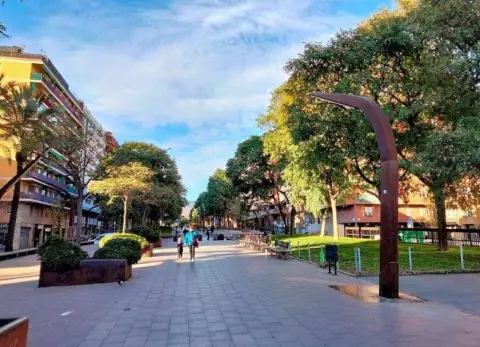 Local comercial en Les Corts