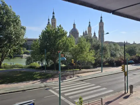 Piso en Paseo de la Ribera, 7