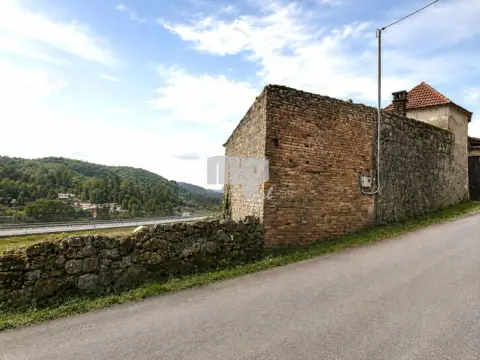 Casa rústica en calle Borrateiros-Figueirido