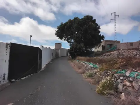 Terreno en calle Patrona de Canarias