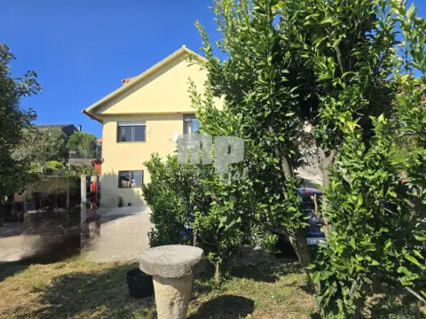 Chalet en calle de Cabalaria
