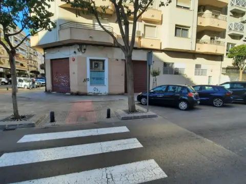 Local comercial en calle de San Pedro