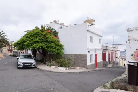 Casa en calle Gloria, 5