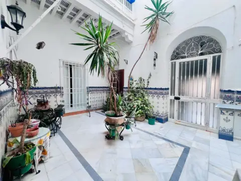 Piso – Olvera, Barriada Acinipo, Sierra de Cádiz
