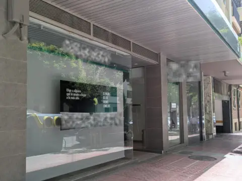 Local comercial en calle de Don Felipe Sanclemente