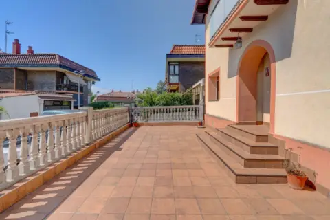 Chalet en calle de Azkaratene, 4
