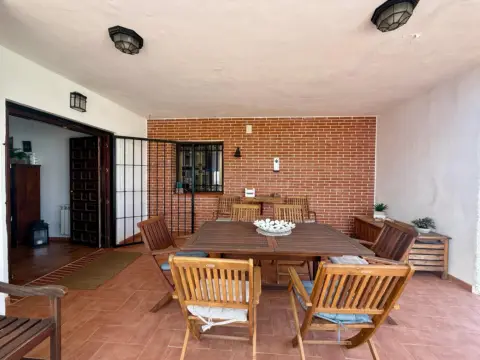Chalet en Playa de Las Gaviotas-El Pedrucho