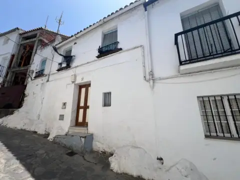 Casa en calle del Concejo