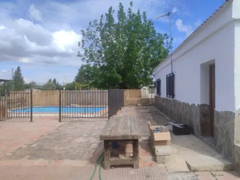 Casa en Camino de Ronda