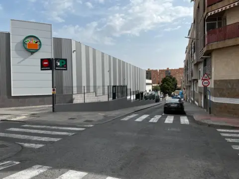 Local comercial en San Gabriel