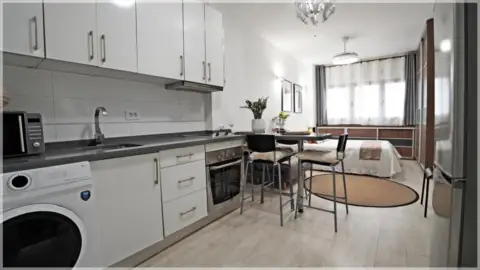 Estudio en calle Sagasta