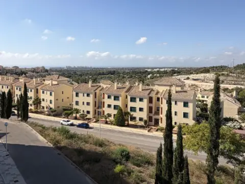 Ático en Lomas de Campoamor-Las Ramblas