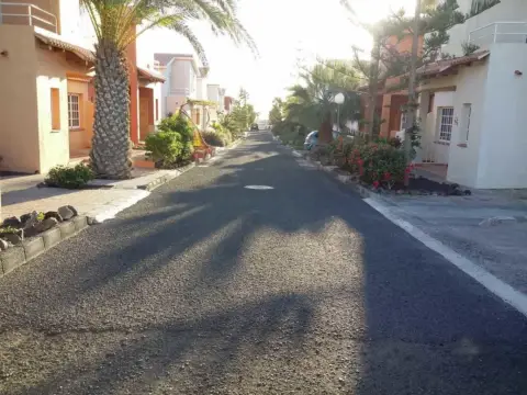 Casa en Avenida Primero de Mayo, 26