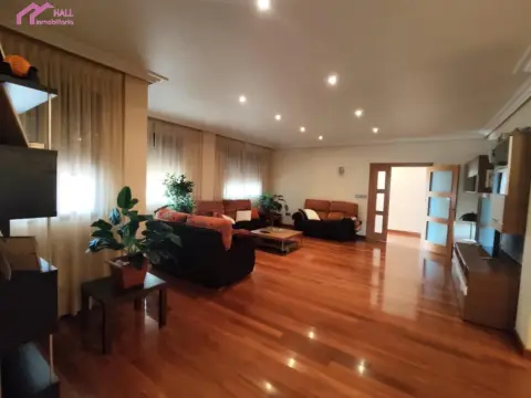 Chalet en El Raal