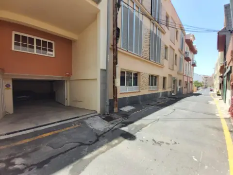 Garaje en calle del Ramonal, 10