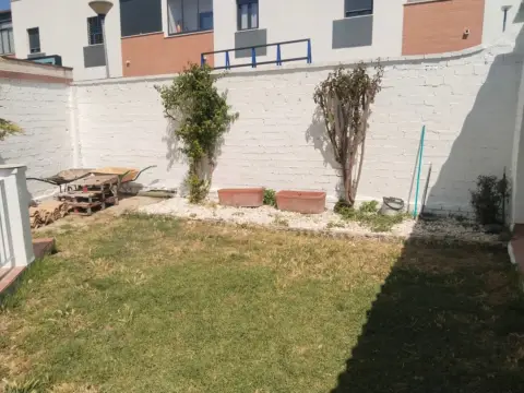Chalet en calle de Coria del Río