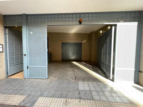 Garaje en Avenida Carlos de Haya, 64