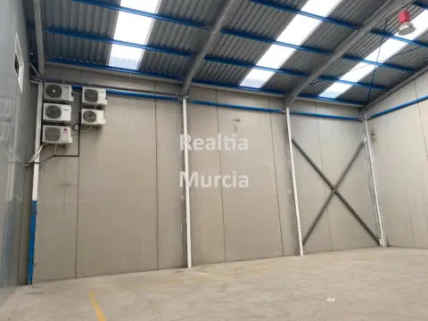 Nave industrial en Poligono Indus. Oeste