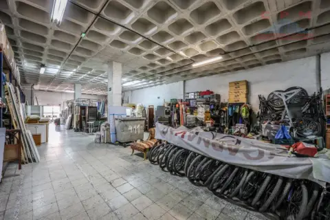 Nave industrial en Valdebebas-Valdefuentes