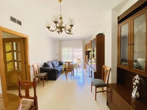 Piso en Avenida de Juan Pablo II