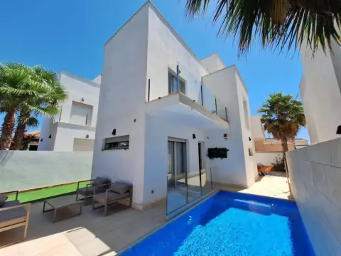 Piso – Torrevieja, Urbanización Villa Vicenta, Cabo Cervera-Playa la Mata