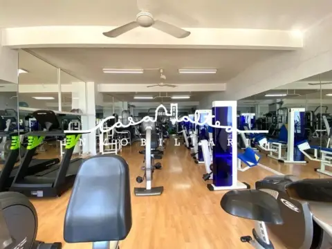 Local comercial en 1A Linea