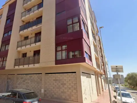 Local comercial en Carrer de l'Alcalde Joaquín Masmano Ibáñez, 3