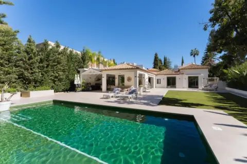 Nueva Andalucia