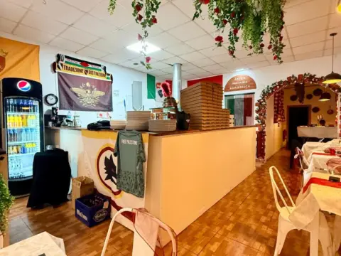 Local comercial en Casco Urbano
