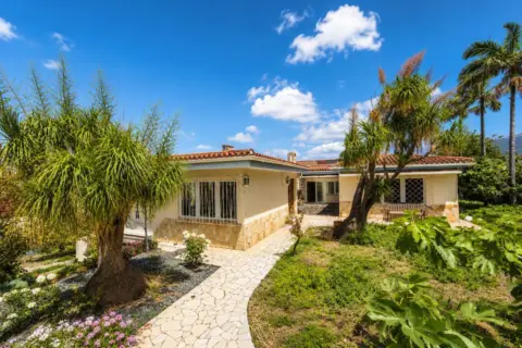 Chalet en Camino San Bartolomé